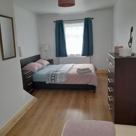 Central Town Apartment Уэксфорд Экстерьер фото