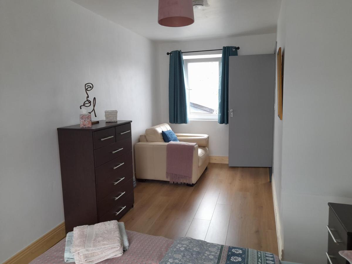 Central Town Apartment Уэксфорд Экстерьер фото