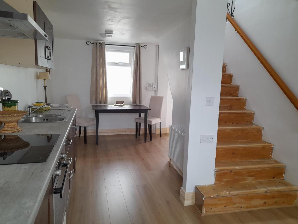 Central Town Apartment Уэксфорд Экстерьер фото